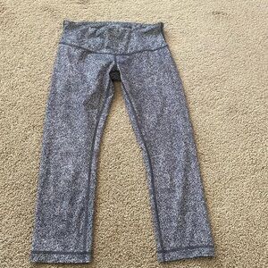 Lululemon Wunder Under HR 7/8 Tight, Size 6, good condition